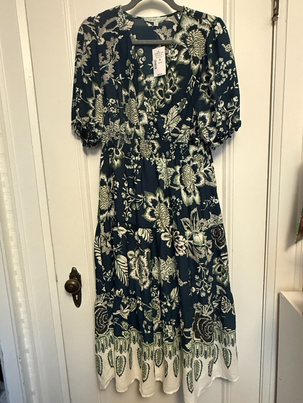 Cleo Petites Floral Midi Dress